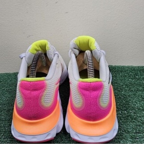 Nike Renew Run Womens Running Shoes White Pink Neon Size 9 CK6360-005 Low Top - Picture 6 of 12